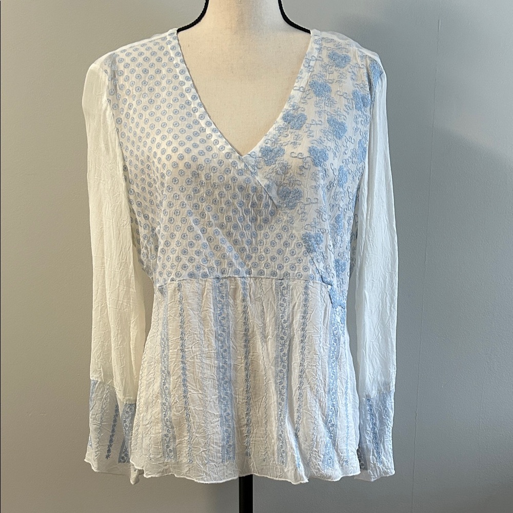 J. JILL Embroidered Blouse in White with Light Blue Stitching